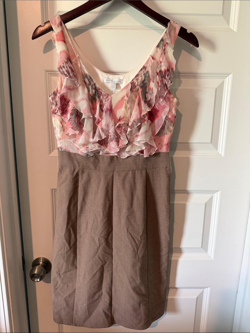 New York & Company Pink Floral Ruffle Bodice Sleeveless Dress Brown XS